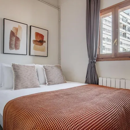 Blueground De Gracia Views Bcn-107 Apartman Barcelona